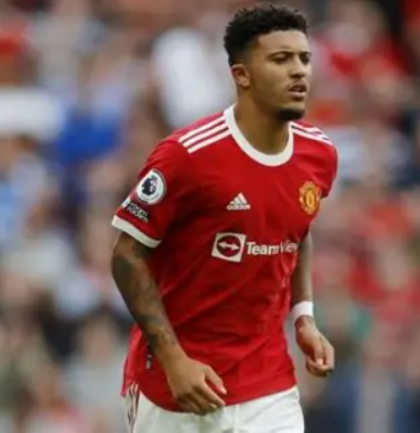 桑喬維拉租借期：表現(xiàn)低迷與出場困境并存