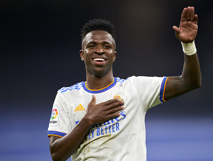 阿隆索敦促維尼修斯：不滿情緒應(yīng)內(nèi)部化解，避免公開表露