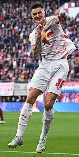 英超第10輪曼聯(lián)戰(zhàn)平森林，內(nèi)維爾評析舍什科表現(xiàn)