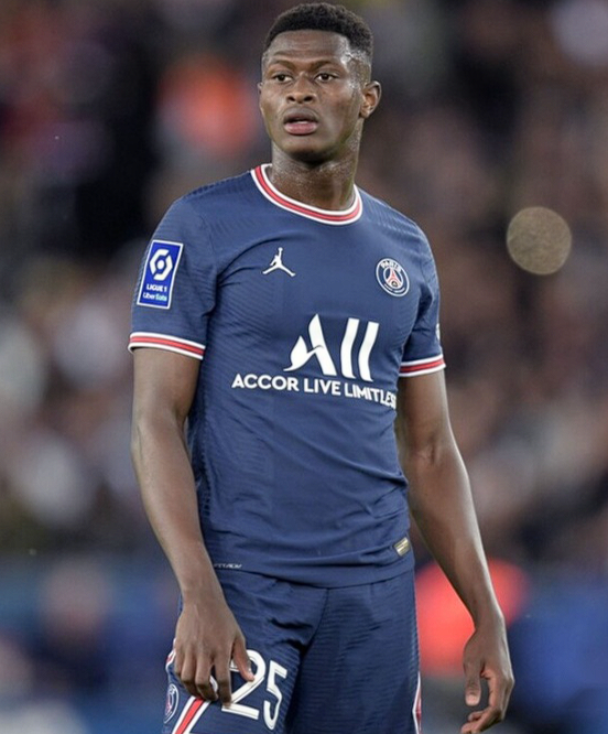 努諾 - 門德斯傷缺，葡萄牙世預(yù)賽前景引關(guān)注