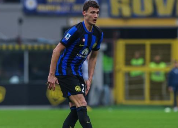 德澤爾比談帕瓦爾：狀態(tài)掙扎，需冷靜調(diào)整以重返國家隊