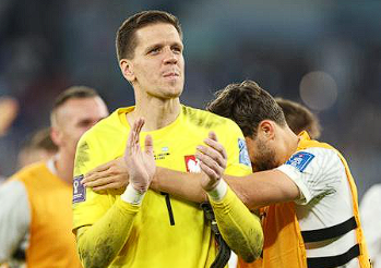 什琴斯尼<a href='https://www.m.bvzueha.com/news/tag/258.html' style='color: blue;'>巴薩</a>征程：起伏表現(xiàn)下的復(fù)雜處境與特殊情感紐帶