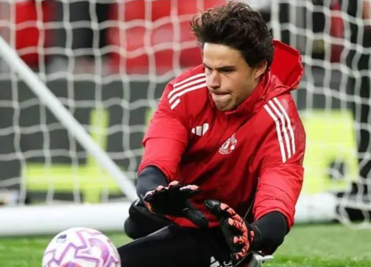 曼聯(lián)戰(zhàn)平熱刺：拉門斯首發(fā)后不敗戰(zhàn)績(jī)引關(guān)注