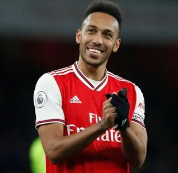 奧巴梅楊自述轉(zhuǎn)會歷程：切爾西之憾與<a href='https://www.m.bvzueha.com/news/tag/258.html' style='color: blue;'>巴薩</a>、馬賽情緣