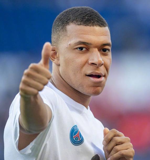 法國(guó)隊(duì)世預(yù)賽晉級(jí)后：德尚暢談晉級(jí)感受、世界杯展望與球隊(duì)