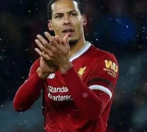 世預(yù)賽歐洲區(qū)：范戴克追平紀(jì)錄，維爾布魯根迎里程碑