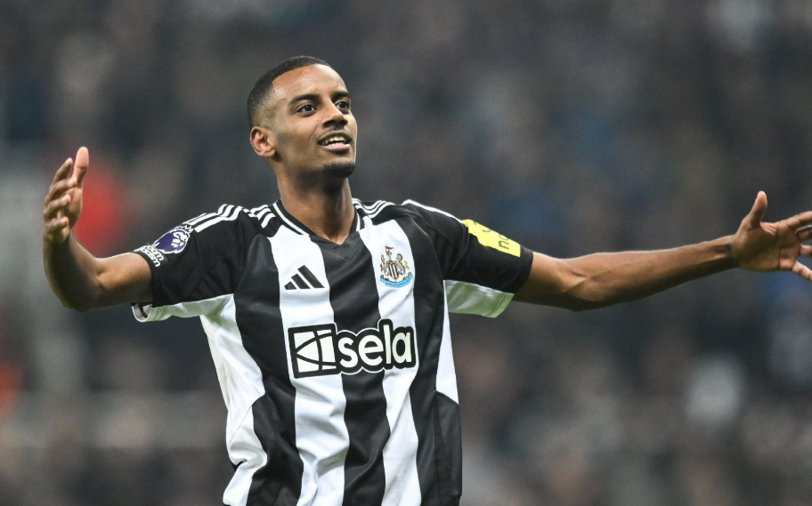 瑞典世預(yù)賽前夕：新帥波特談伊薩克出場安排與語言能力