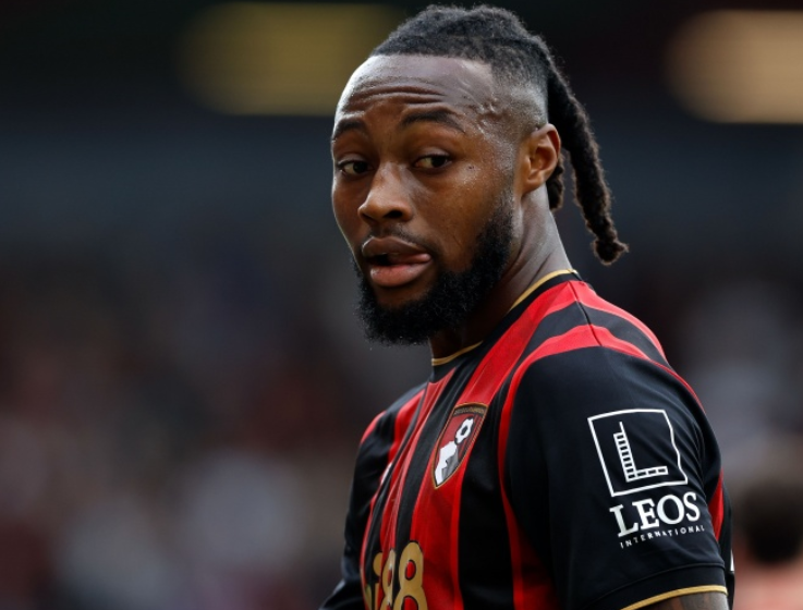 曼城冬窗轉會動態(tài)：引援、出售與租借的多面布局